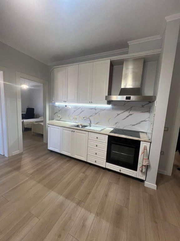 2+1 apartment for rent on Barrikadave Street!