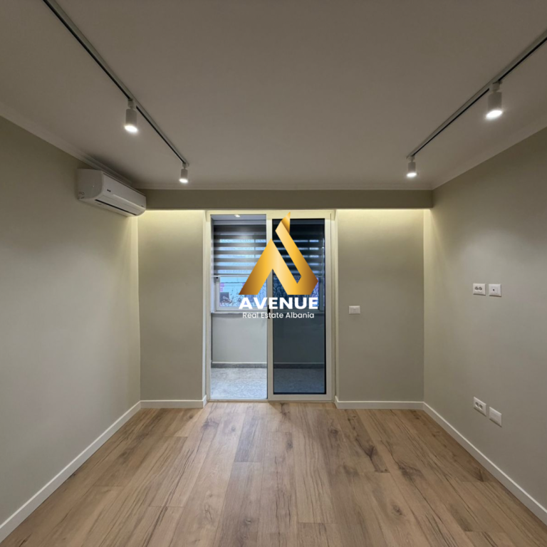 VENDESI APPARTAMENTO 1+1- 21 DHJETORI