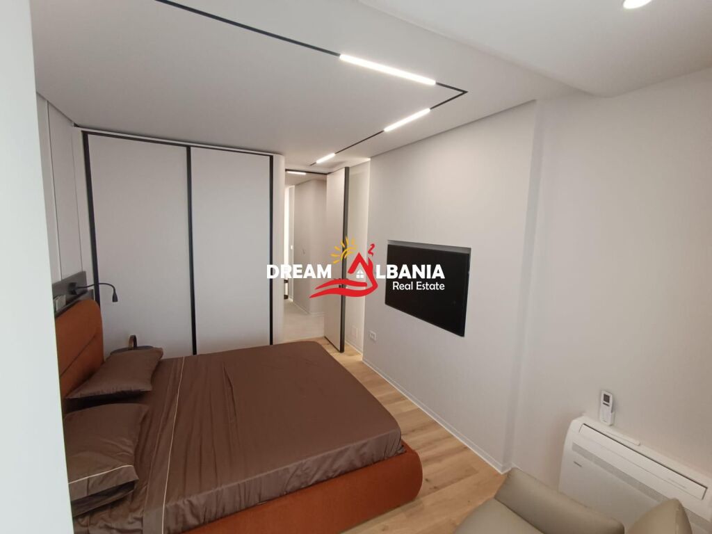 Luxury 1+1 Apartment for Rent in Tirana at Golden Tower (ID 42111521)