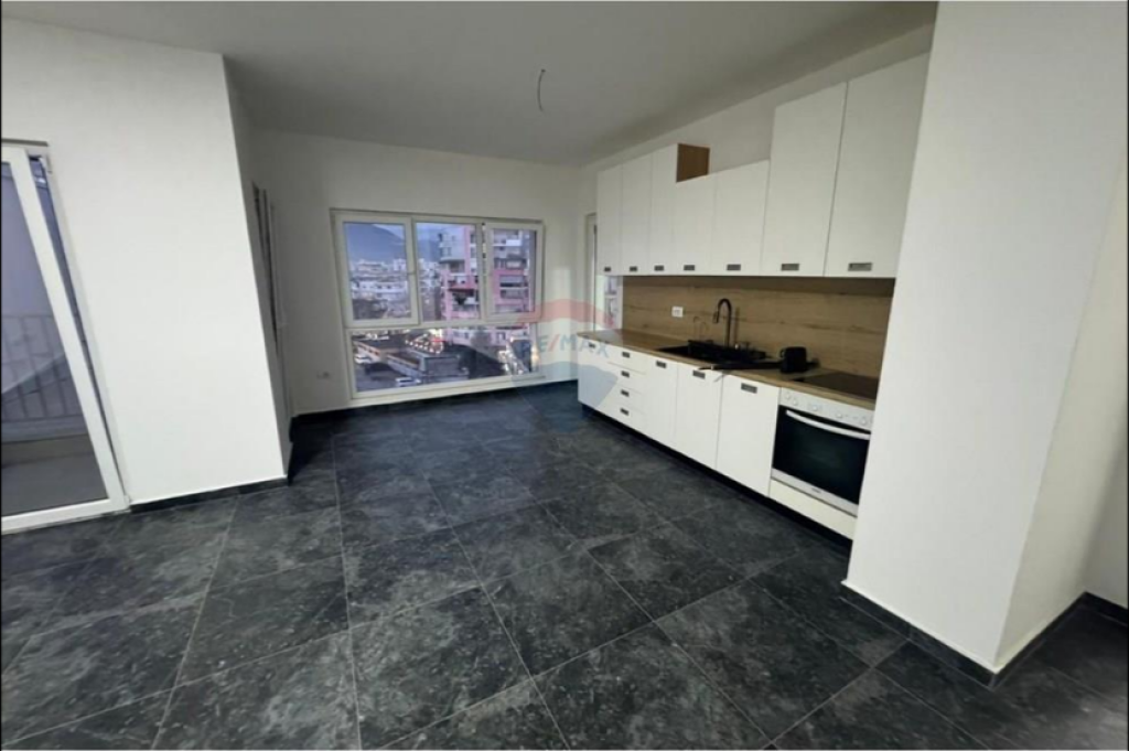 Appartamento in affitto 2+1+2 a Zogu i Zi