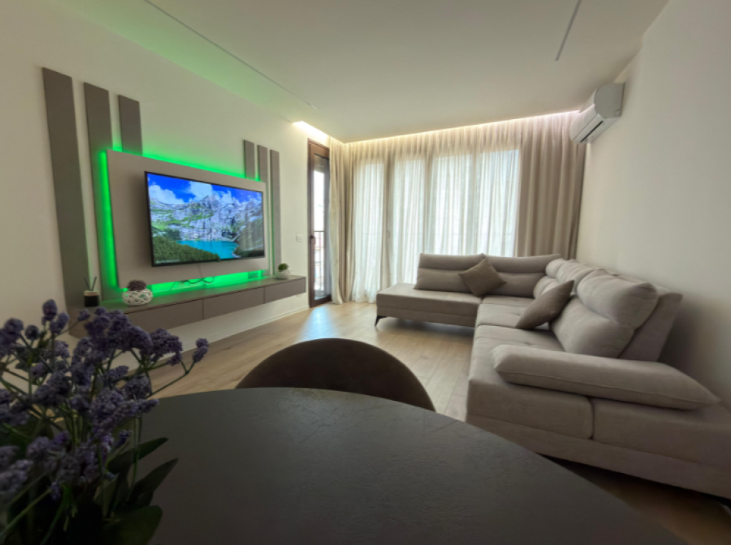 🏢 Apartment 1+1 for Rent – Center, Barrikadave Street