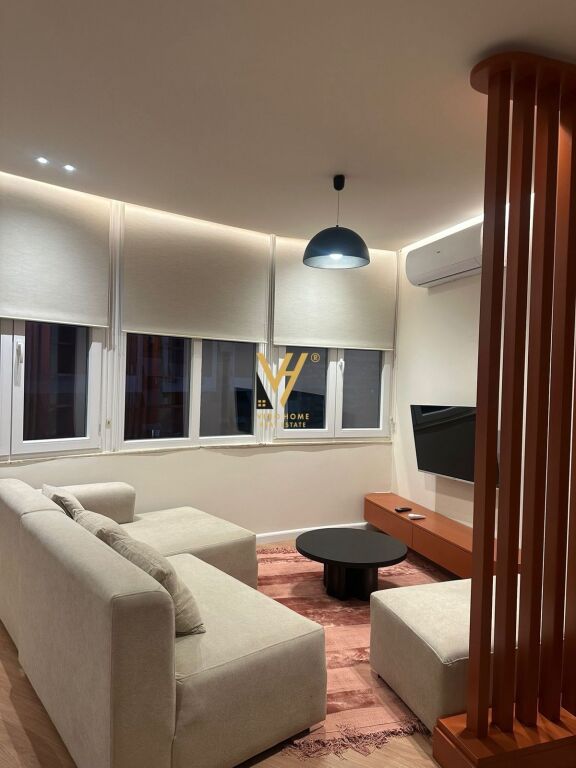 STUDIO APARTMENT FOR RENT IN ASTIR, VILA L 400 EURO