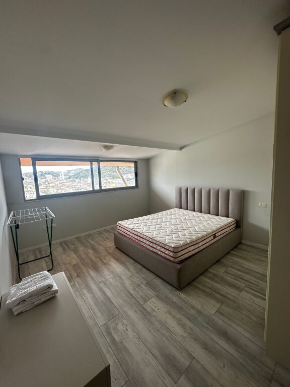 Shitet Apartament 1+1 në Lungomare, Vlorë 🌊