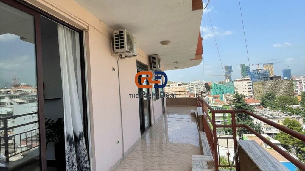 A Bllok, Appartamento 2+1+2 In Affitto Con Vista Libera!