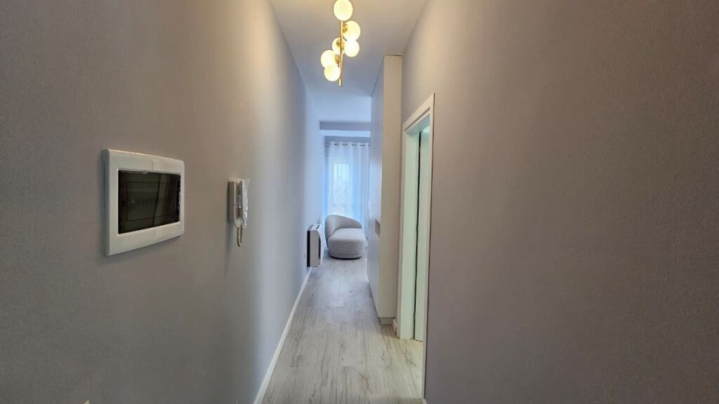 Apartment 2+1 with Parking Space for Rent, Brryli!