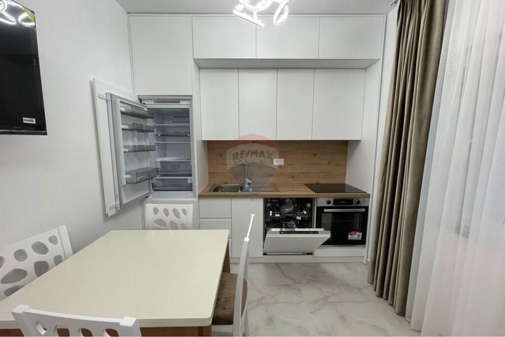 Apartment 1+1 for rent is offered in the area of the Paris Commune, Robert Shvarc street