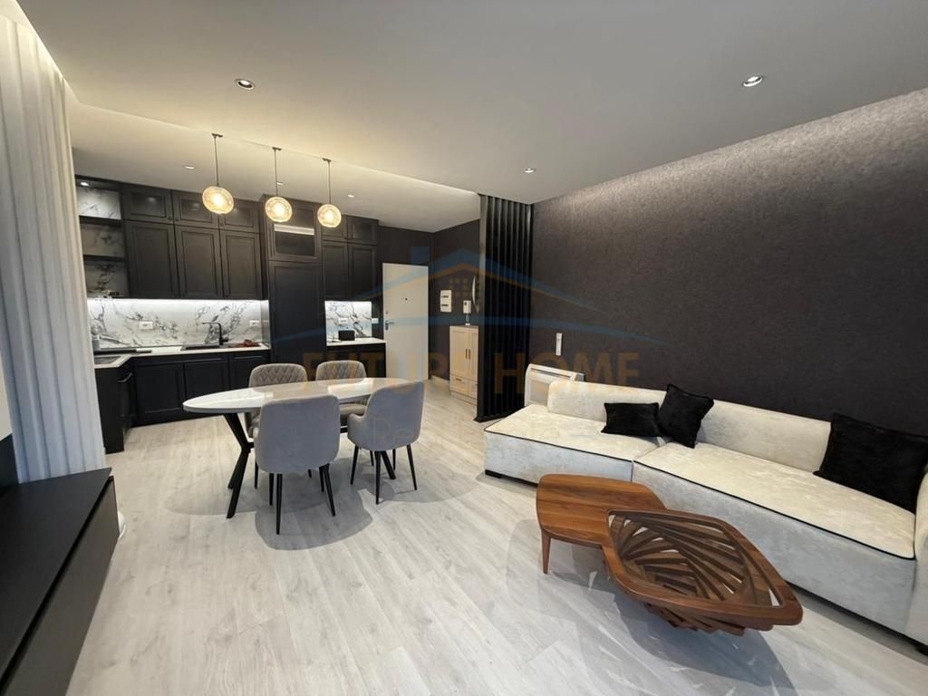 Qira, Apartament 2+1, Rruga e Kavajës, Garden Building, Tiranë.