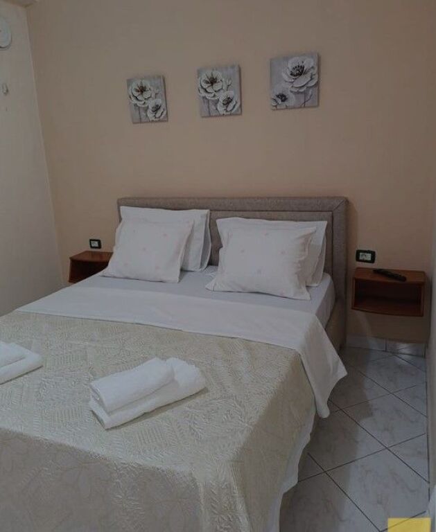 Shiten, 4 Apartamente 1+1 ne Sarande, RRuga Bilal Golemi