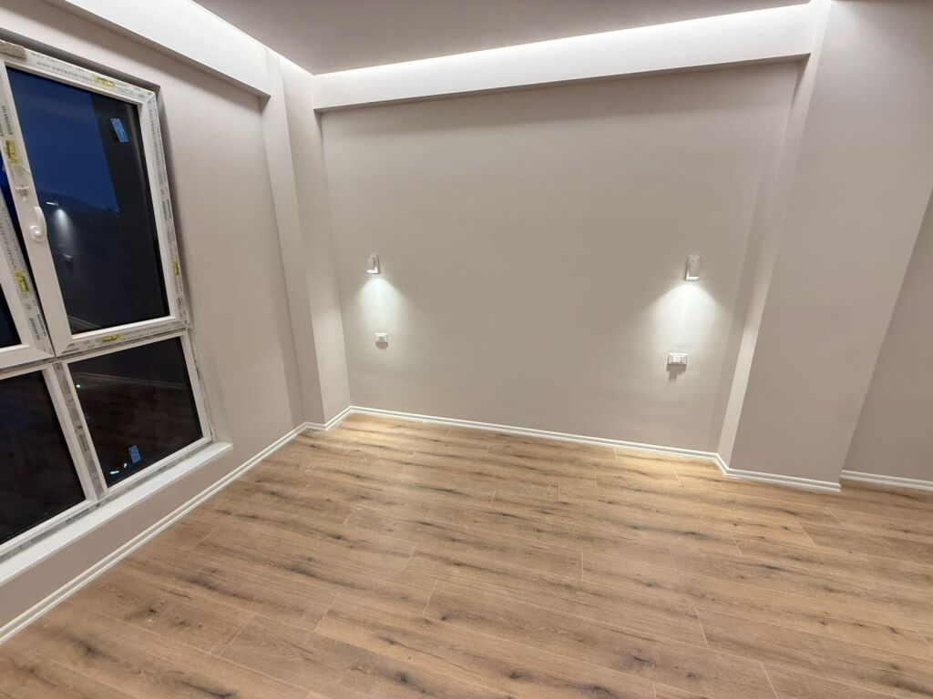 Office for rent Paris municipality