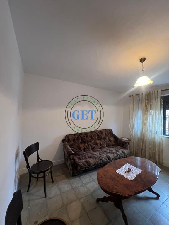 For sale, 2+1 apartment near Eftali Koçi, Durrës.