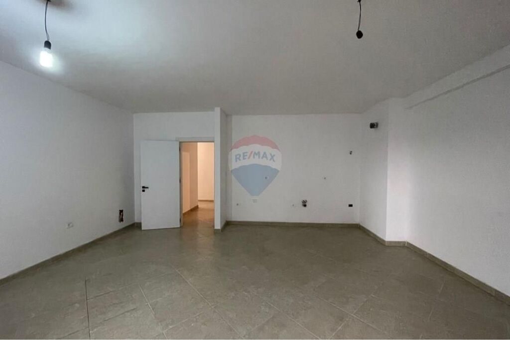 Shitet apartament 2+1 ,Rezidenca Euro-3D,Selite