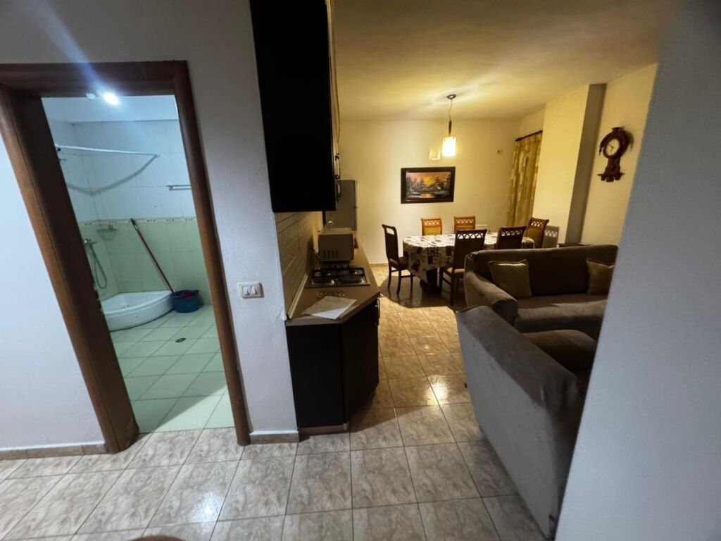 Apartament 2+1 me qira tek Bigmarket tek mbikalimi i Kodres