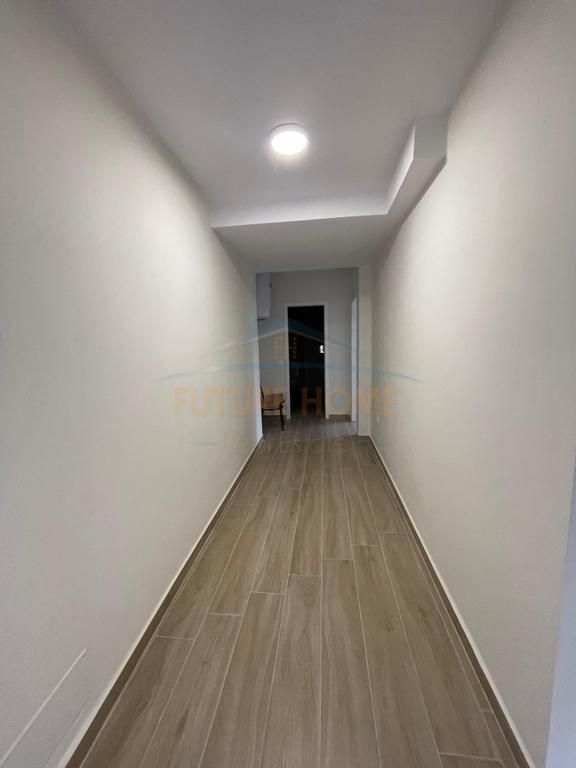 Qira, Ambient Biznesi, Rruga e Durrësit,Tiranë