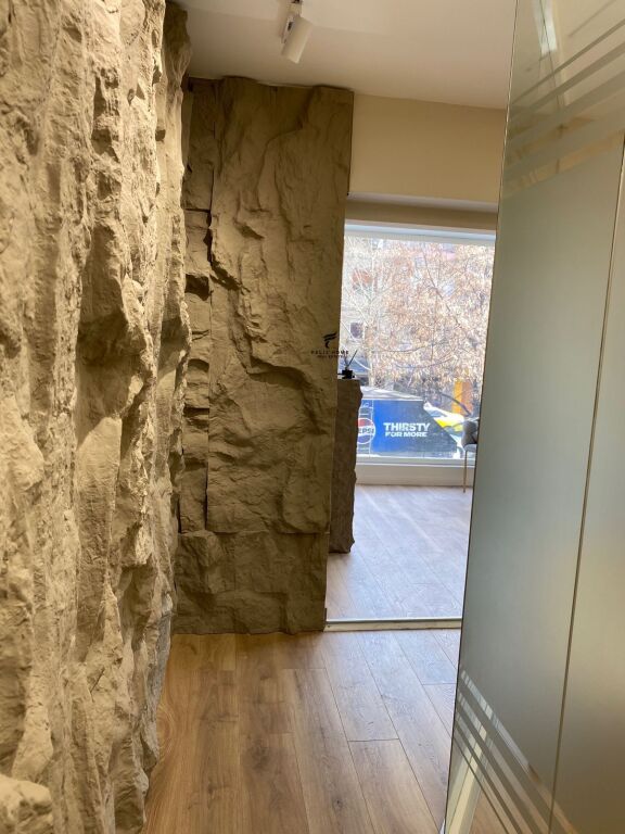 DYQAN ME QERA 85 M2 URA E NESHARAKUT 1.500 EURO