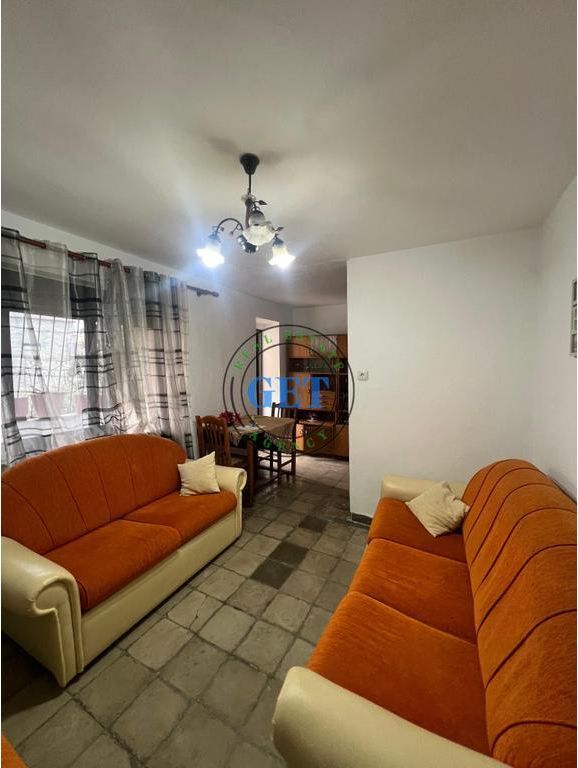 For sale, 2+1 apartment near Eftali Koçi, Durrës.