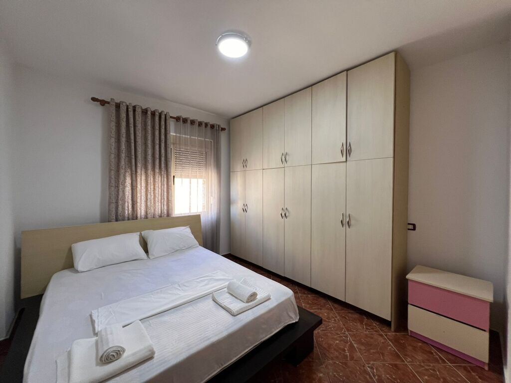 APARTAMENT 2+1 NE ZONEN E PLAZHIT