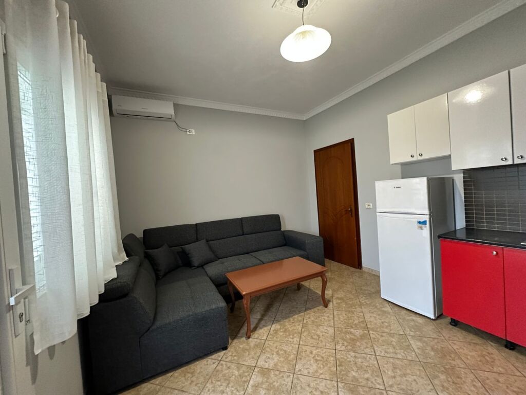 Casa in affitto 1+1, Jordan Misja