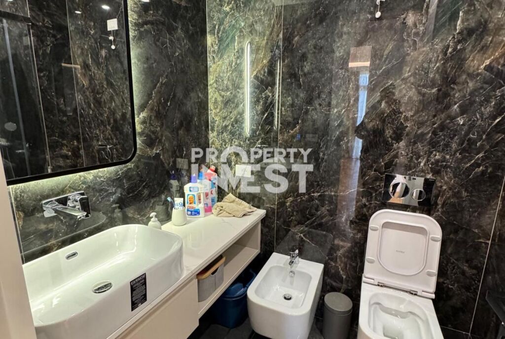 Vendesi Appartamento 2+1+2+posto auto presso Lake View Residence, Lago