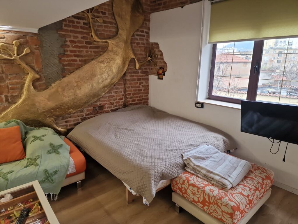 2 Duplexes for Rent – Center of Tirana