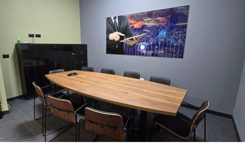 FURNISHED OFFICE AT DELIJORGJI!