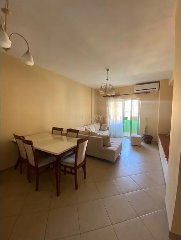 Appartamento 2+1+2 in Affitto – Zogu i Zi 600 € /Mese