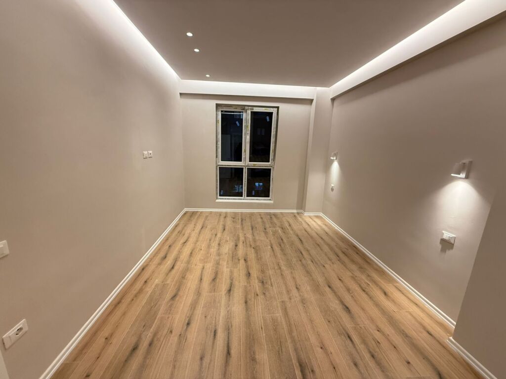 Office for rent Paris municipality