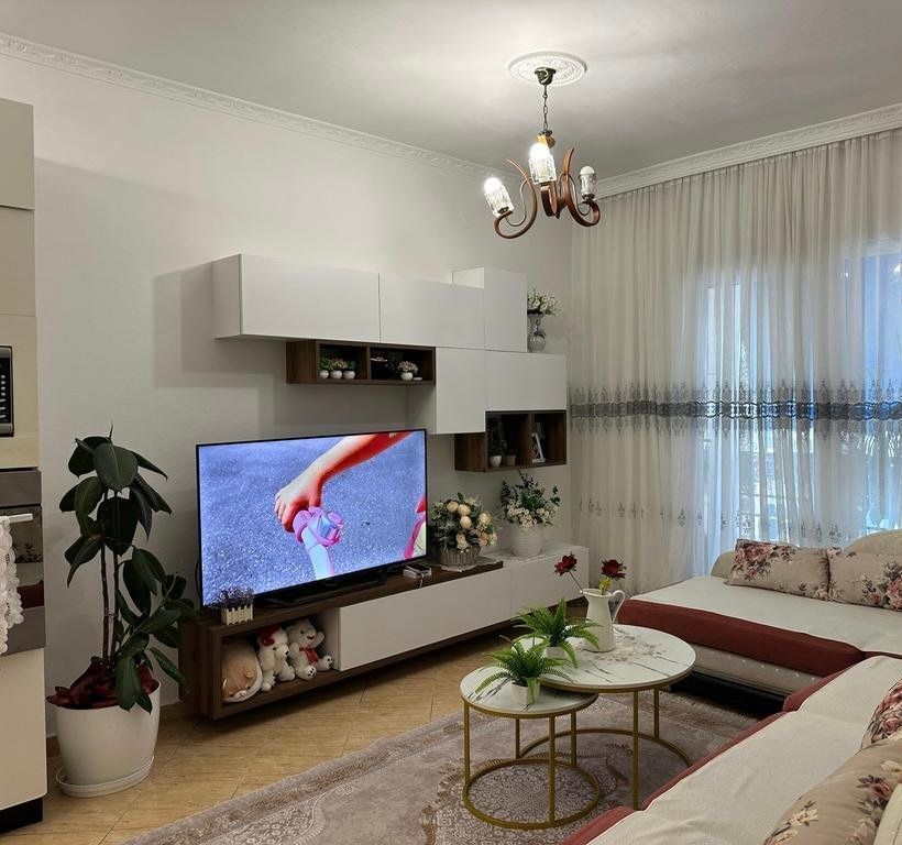 Shitet apartament 1+1, prane Bar-Oslo ne Astir!