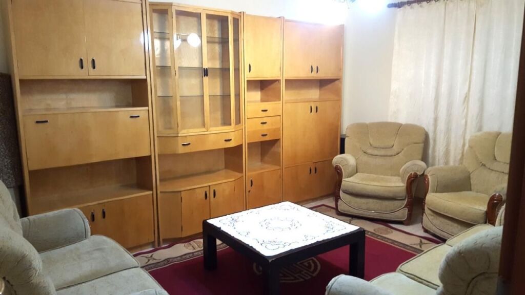 🏡 EXCLUSIVE 3+1 APARTMENT FOR SALE  3+1 apartment for sale in an existing building 📐 93 m² net 🏢 6th floor – last floor 📍 “Kongresi i Lushnjes” street, behind Mondiali ✔️ Regular floor plan ✔️ Natural lighting ✔️ Very sought after and accessible area   Occasion price 170000 euros non-negotiable