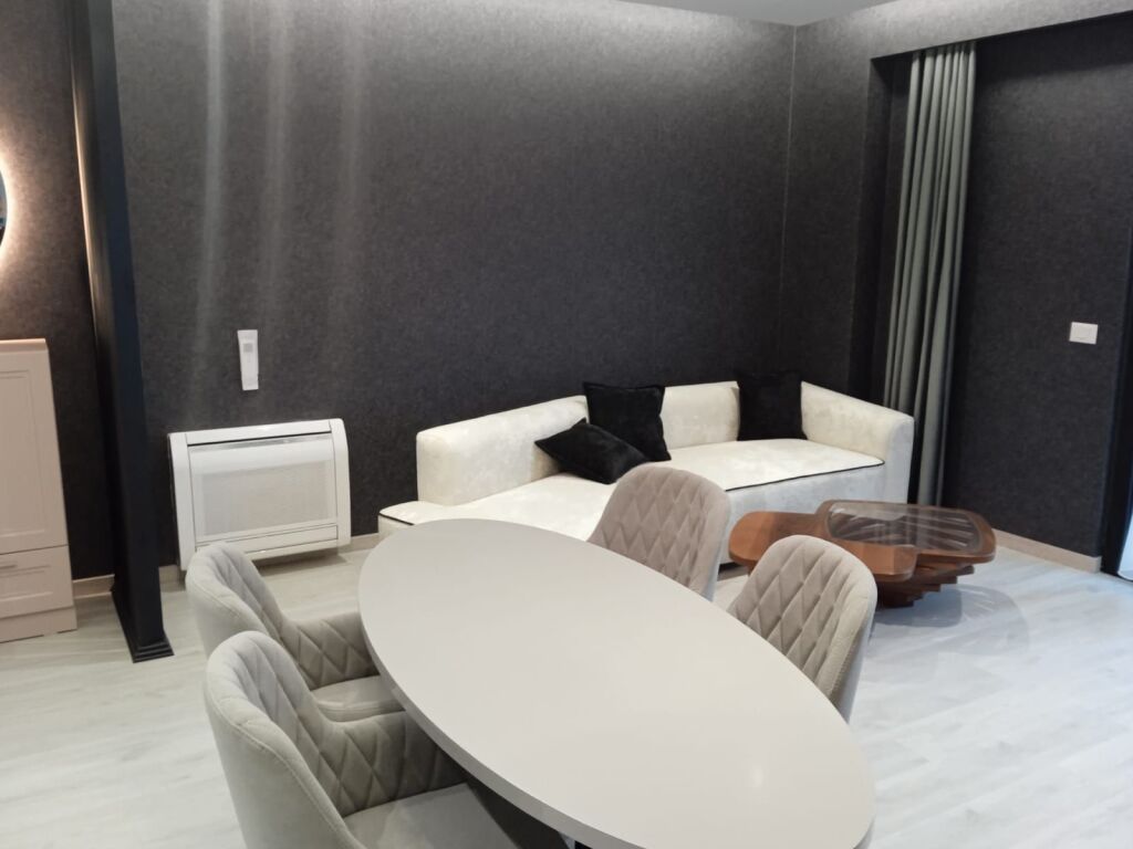 Apartament 2+1 me qira te Garden Building