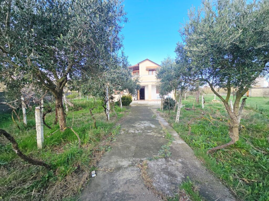 🏡 PRIVATE HOUSE FOR RENT NEAR THE NEW CEMETERIES DURRËS  