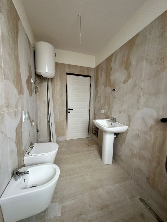 Apartament 1+1 per shitje ne Paskuqan