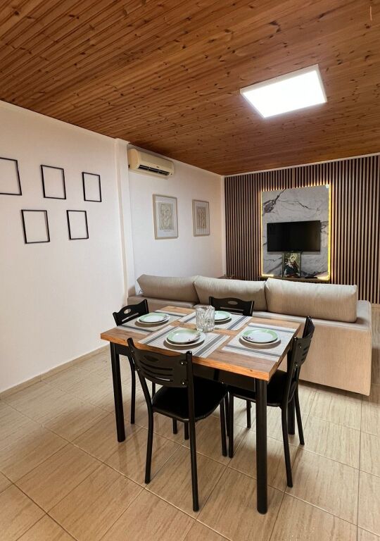 SHITET APARTAMENT 2+1+VERANDE ME PAMJE DETI , SARANDE