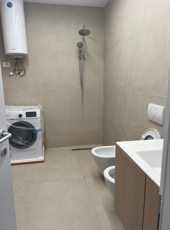 Affittiamo appartamento 1+1!