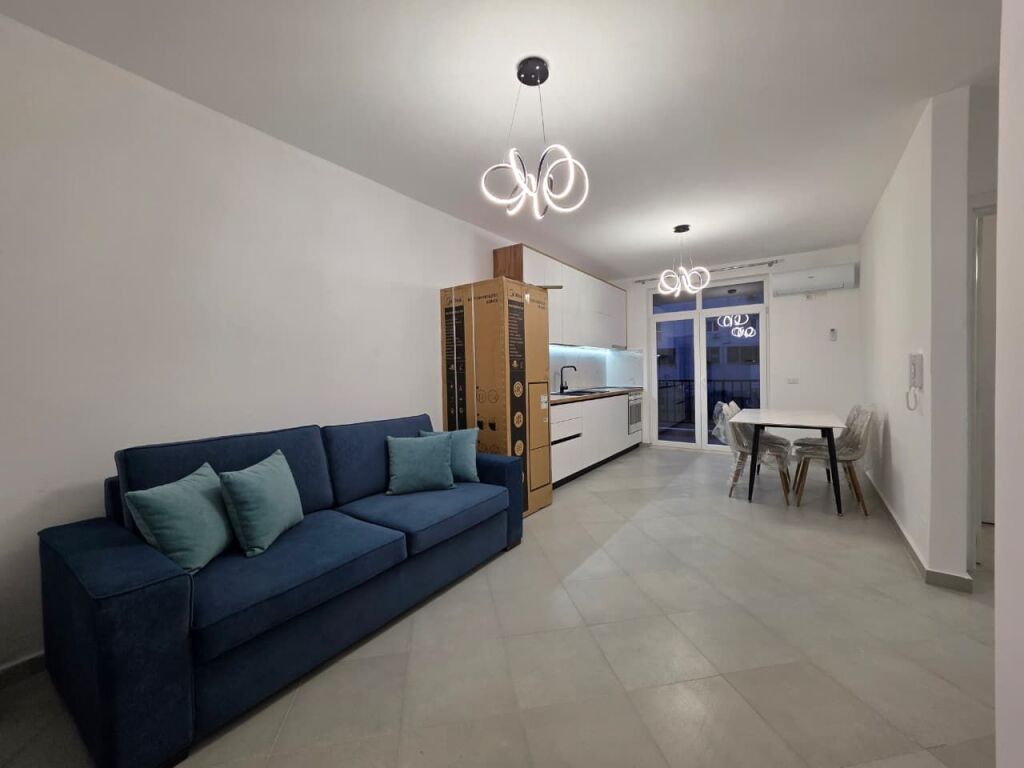 Jepet me Qera Apt 1+1 (+ Bllkn) 100% i Ri 5 min nga Farmacia 10📍 (Fakulteti i Mjeksise) Pallat i Ri V.2025 | 50,000 leke / Muaj 🔥