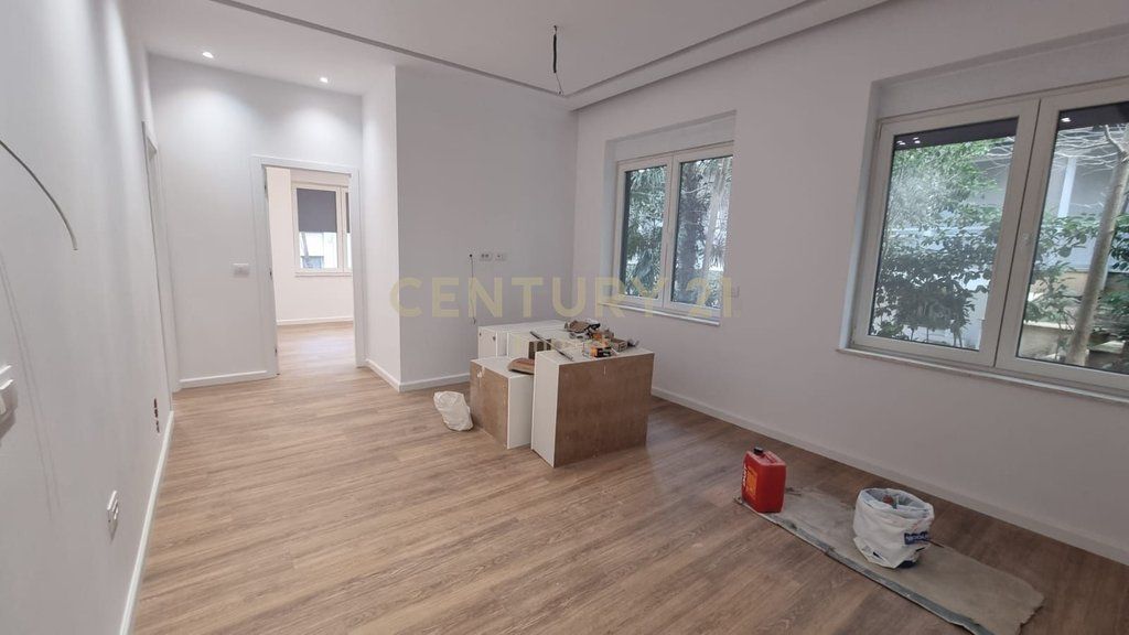 Apartament 2+1+2 Për Shitje Liqeni i Thate