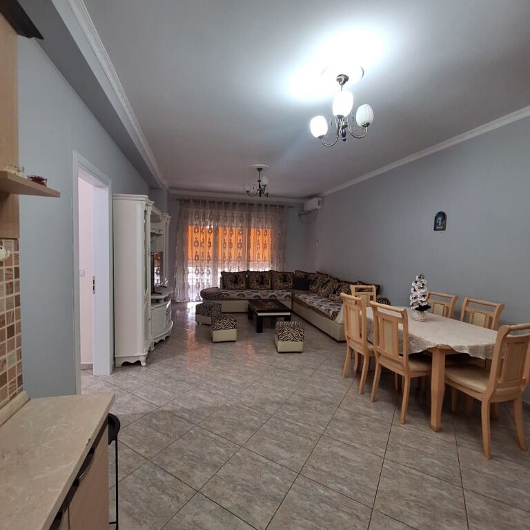 2+1 Apartment for rent near the Train Station