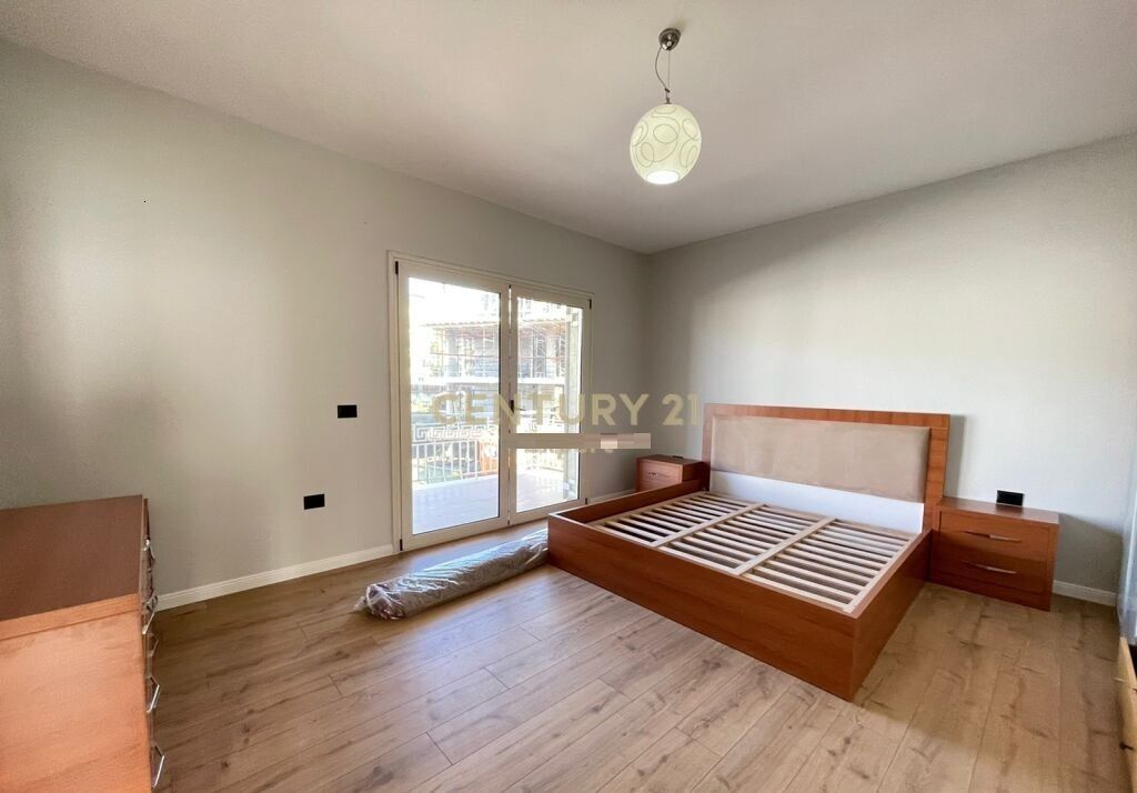 WE RENT 2+1 APARTMENT VILLA FLOORS NEAR THE BRIGADE PALACE!!!