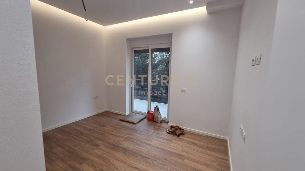 Appartamento 2+1+2 in Vendita presso il Lago Secco