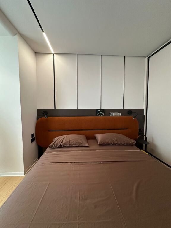 Jepet me qira apartament 1+1