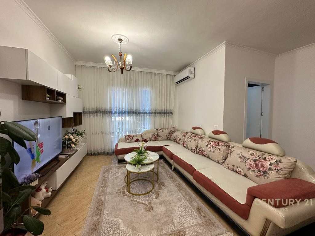 Apartment 1+1 for sale, near Bar-Oslo in Astir!