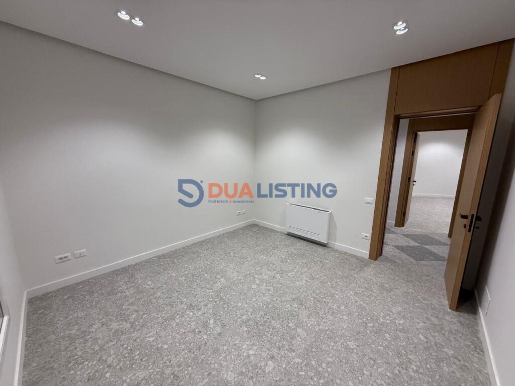 Premium building for Rent, Elbasan Street!