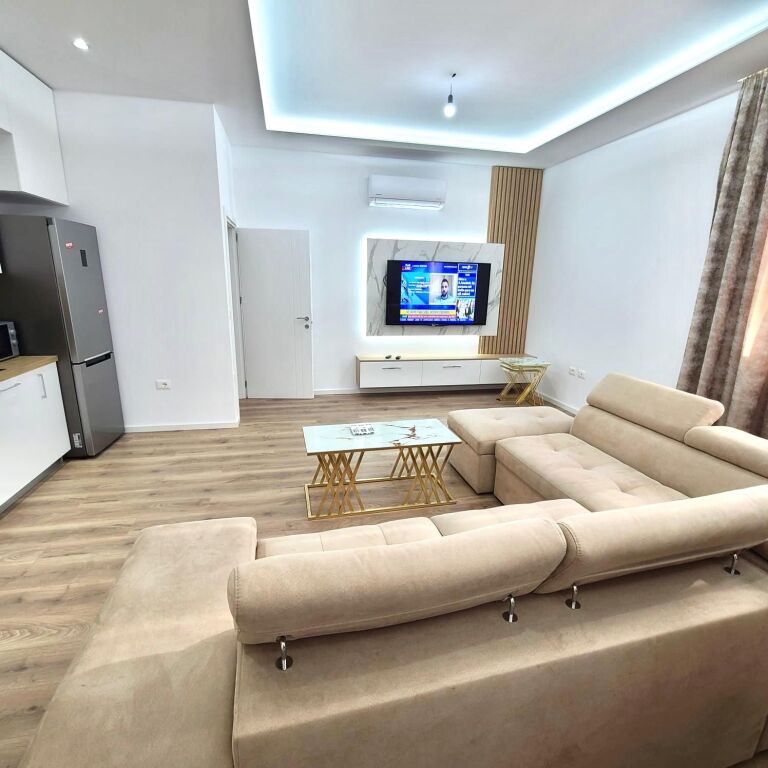 Tirane, jepet me qera apartament Kati 1, 100 m² 550 € (Rruga e Vilave)