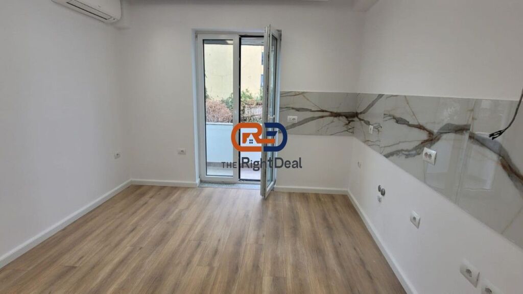 At Kafe Flora, Super Space for Office Rent with Perfect Location!!!