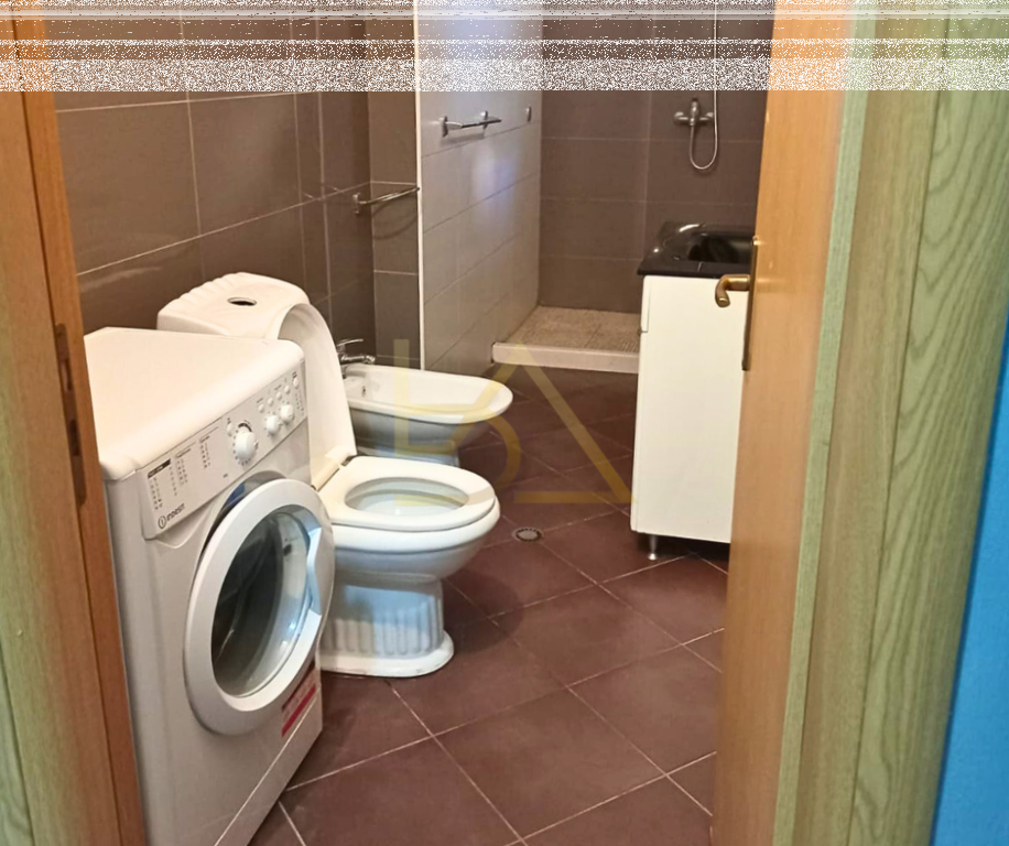 Shitet Apartament – Shkëmbi i Kavajës
