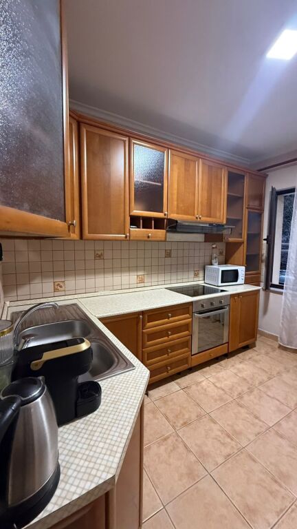 🏠 Apartment for rent – near the Colosseum, Tirana 📍