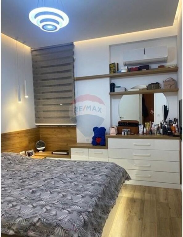 Jepet me Qira Apartament 1+1 te Liqeni i Thate