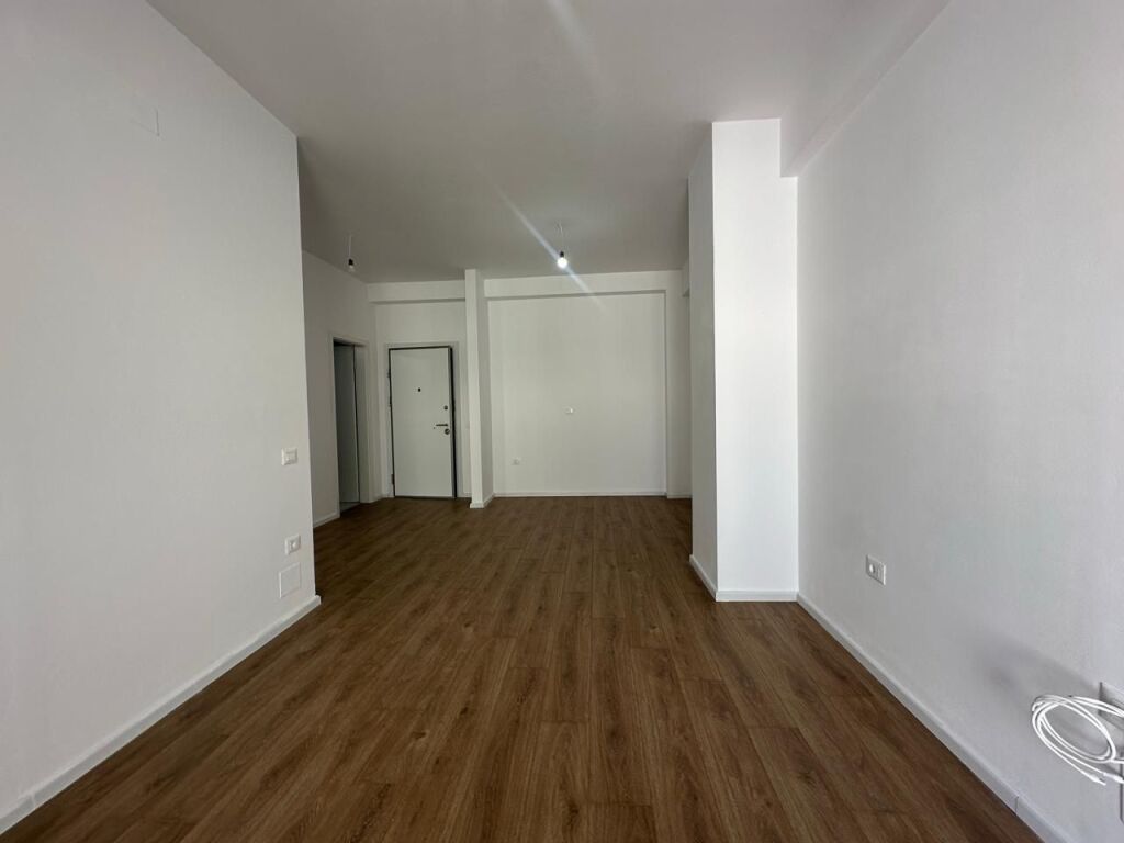 Apartament 1+1 me Ballkon Per Shitje Ne Ali Dem