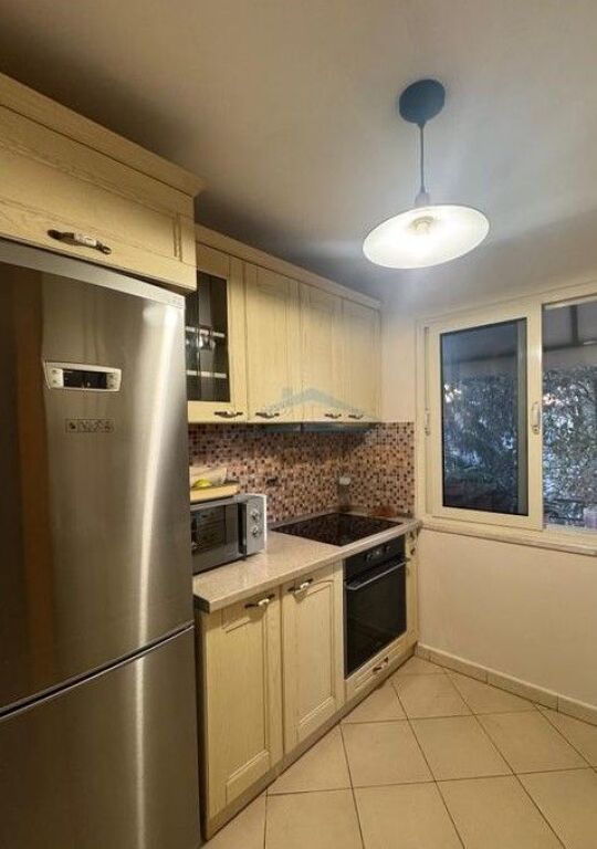 Affitto, Appartamento 2+1, Via Durazzo, Tirana