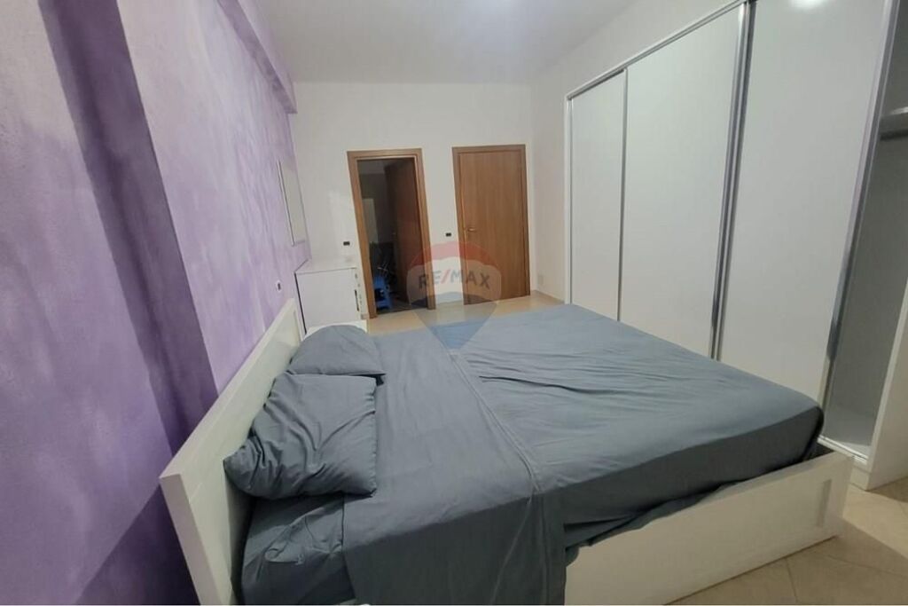 Apartament 2+1+2 per shitje Durres Plazh