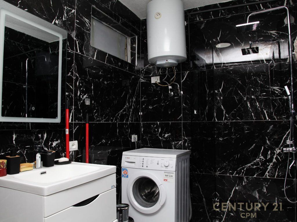 FOR RENT APARTMENT 2+1 NEAR PEDIATRICS